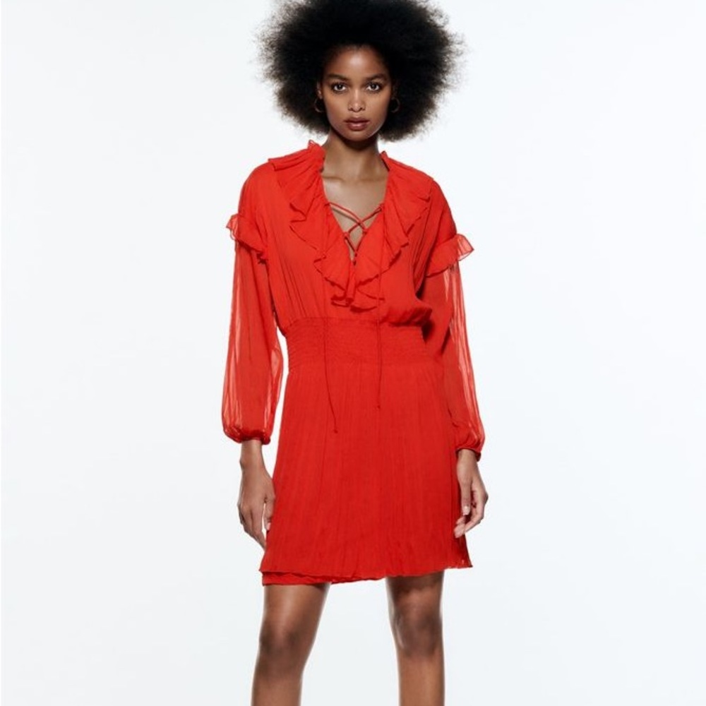 Zara SHORT RUFFLED DRESS